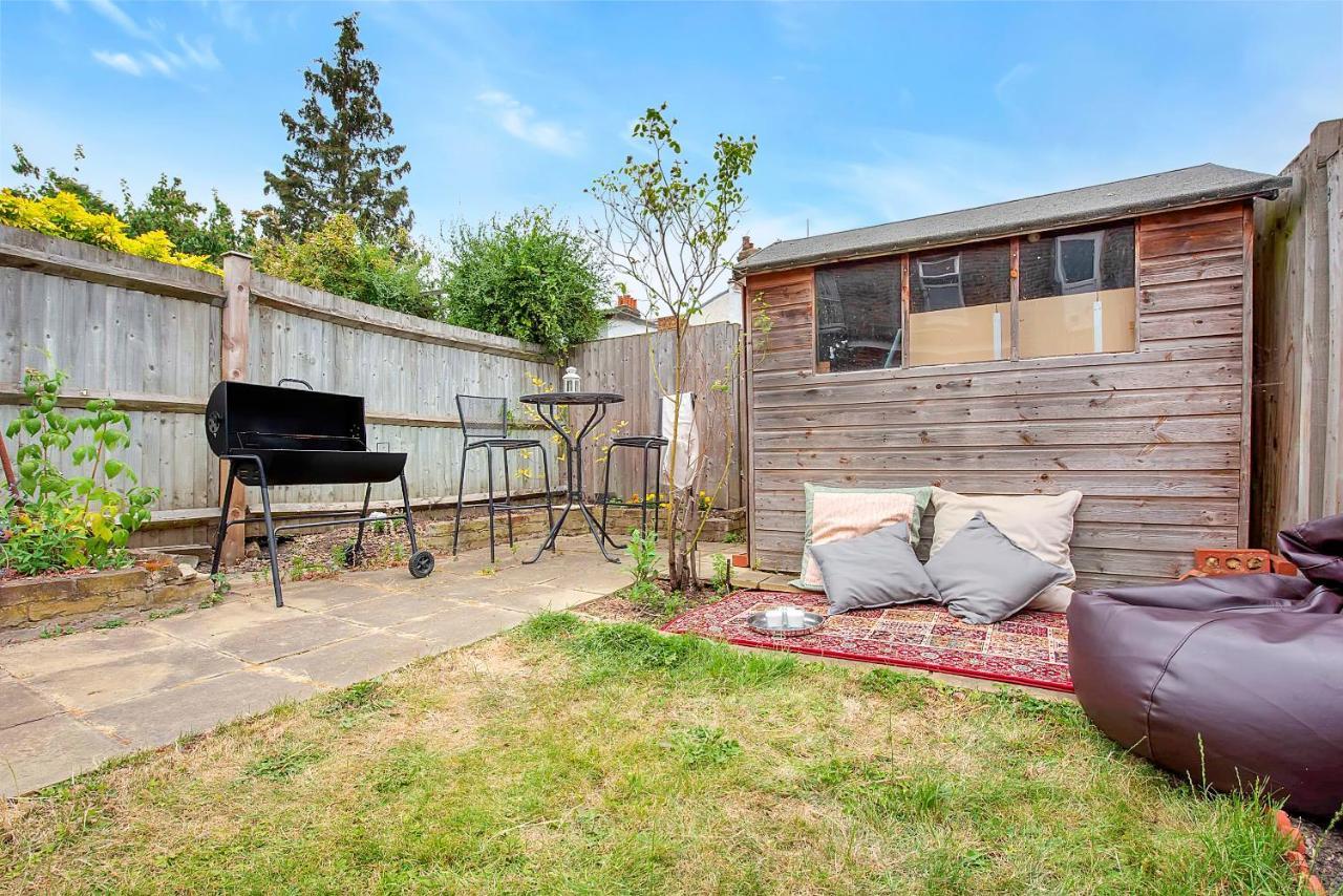 Finding My Palace Guest House In Tooting Mitcham Exterior foto